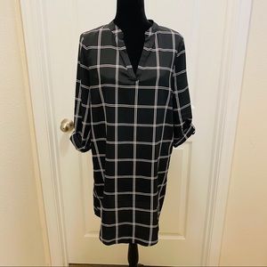 V Neck Shift Dress